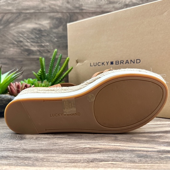 NIB Lucky Brand Juniffer Platform Wedge Sandal Latte Dress Winter Haze 9M - Picture 9 of 13